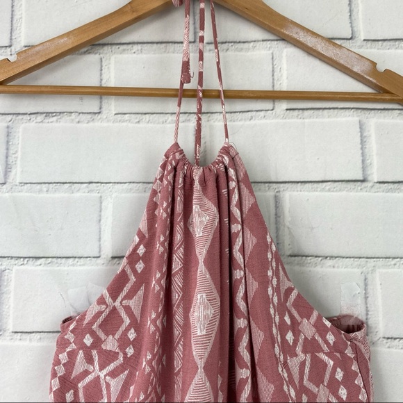 Lulu’s sparrow print halter jumpsuit size extra small - Picture 3 of 10